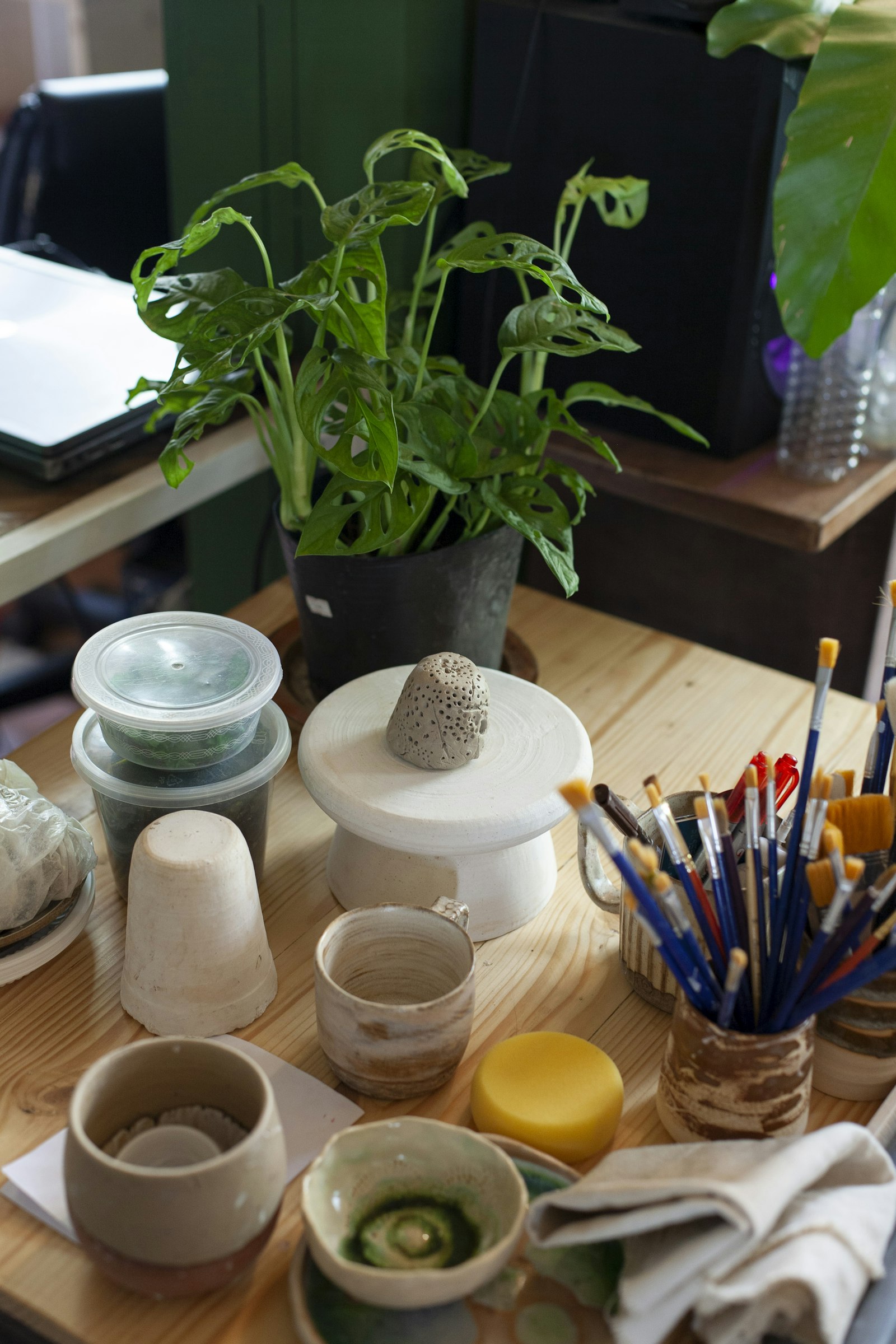 Un atelier de céramique