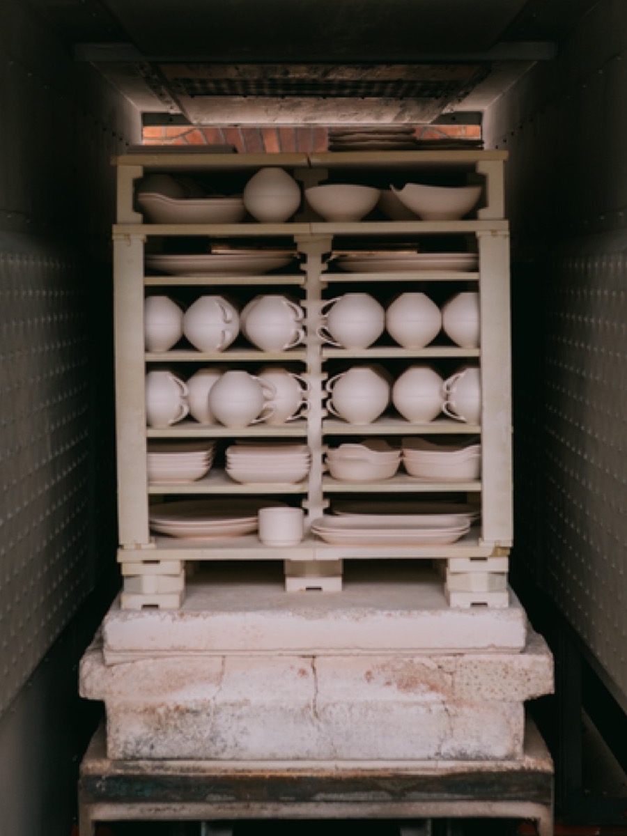 Vase ourlé, col replié vers l’intérieur