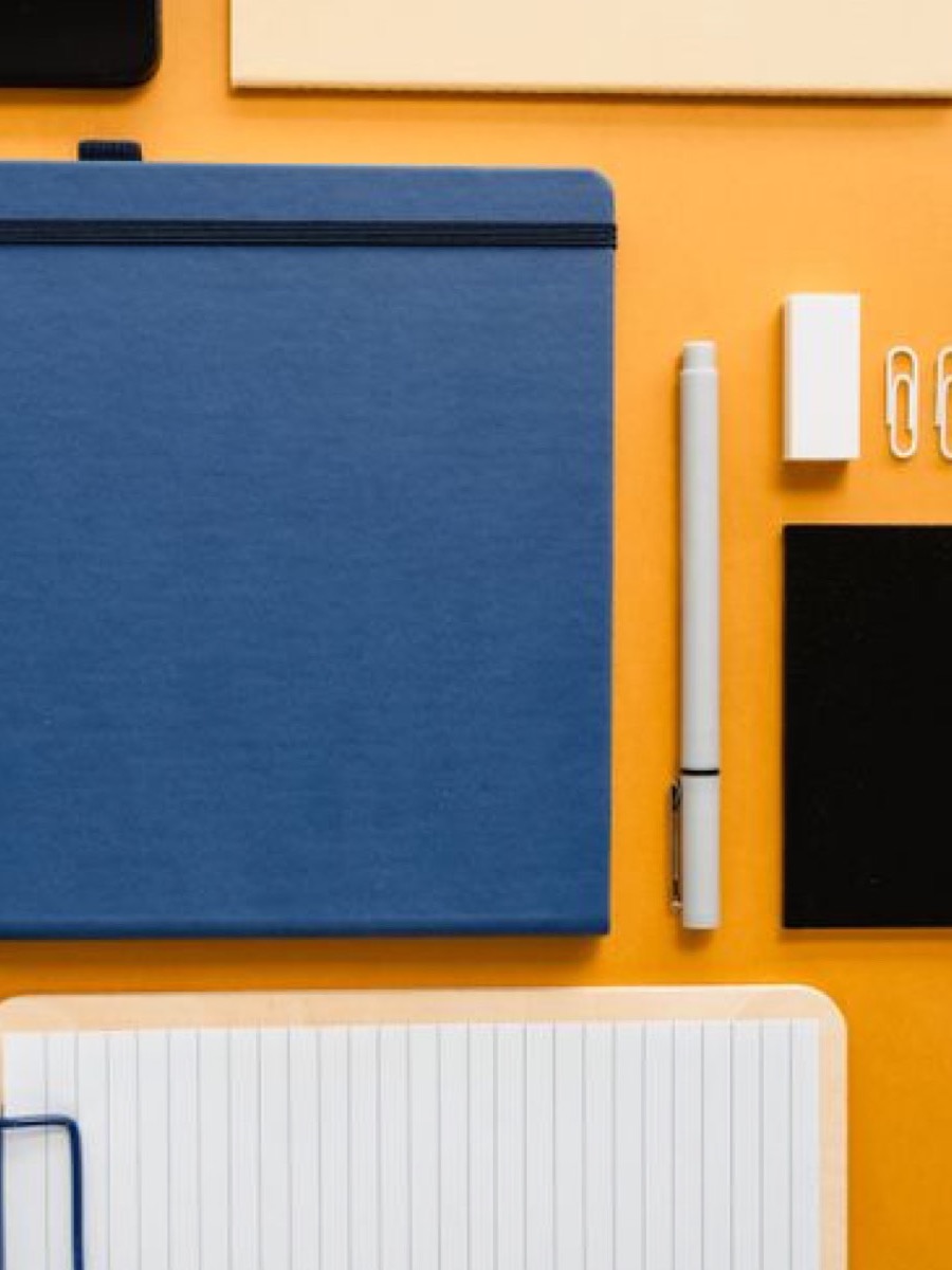 Coque unie brun d'encre, toucher mat